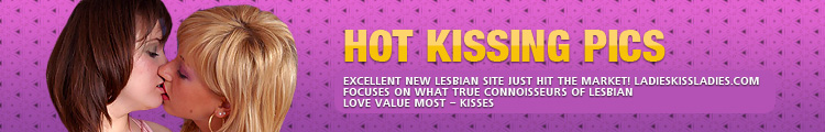 Hot Kissing Pics